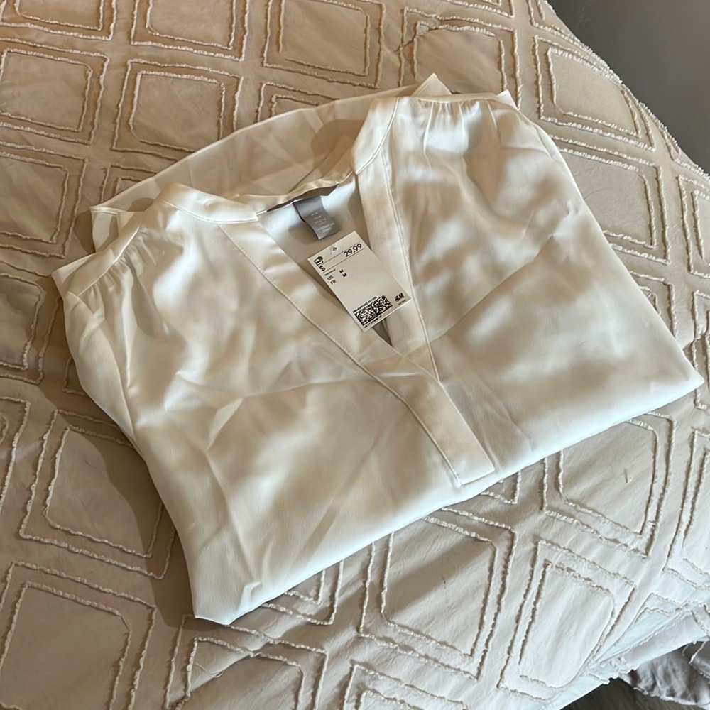 H&M White Blouse Size M